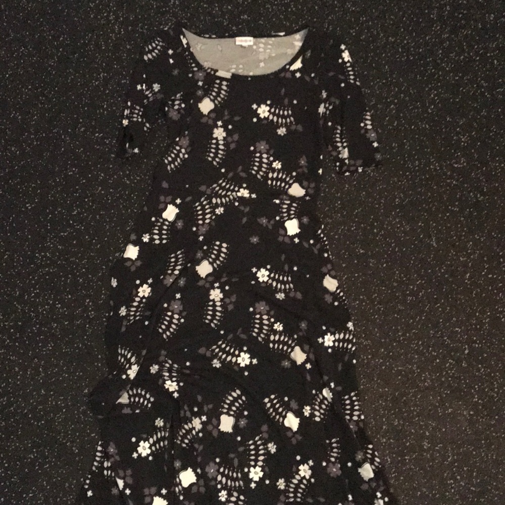 M LuLaRoe Ana Dress - EUC